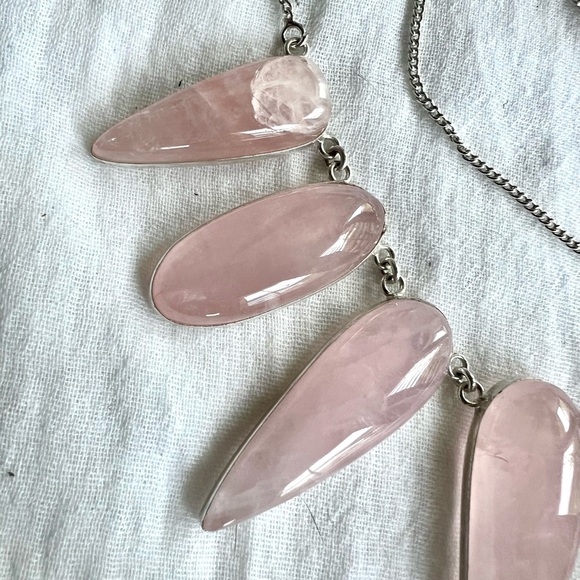 925 Massive Rose Quart Heart Opening Necklace - Picture 6 of 9